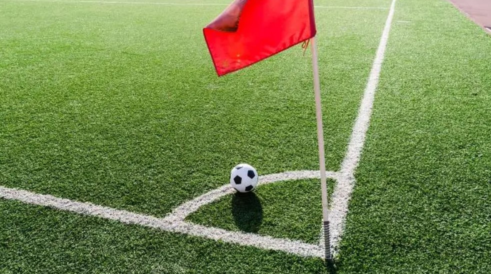 Kinh nghiệm soi kèo tài xỉu góc chính xác từ chuyên gia Kuwin